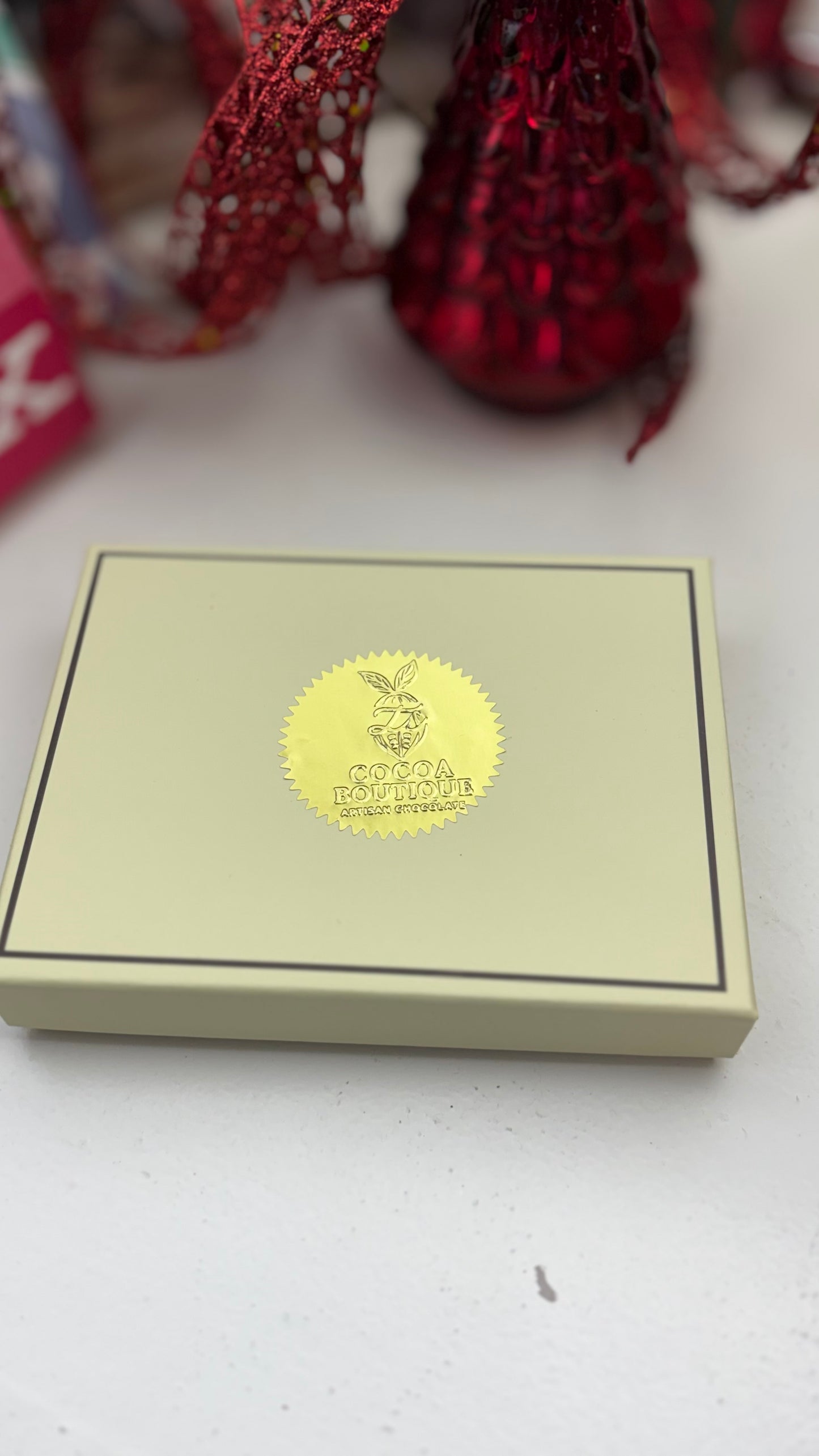 Valentine’s Chocolate Gift Box – 12 Pieces